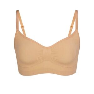 SKIMS 2x Sculpting bralette in Clay